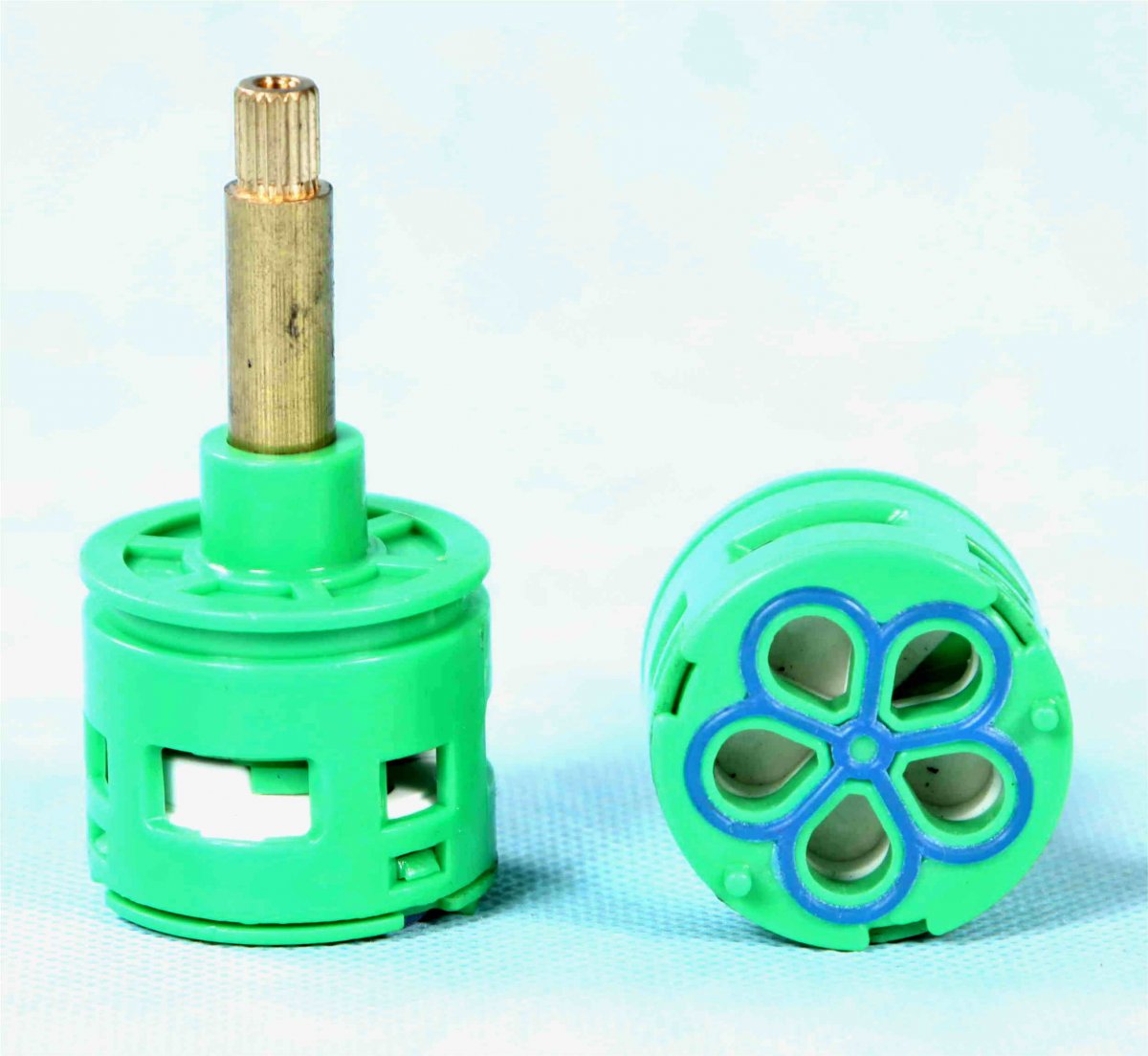 Картридж дивертор для душевой кабины